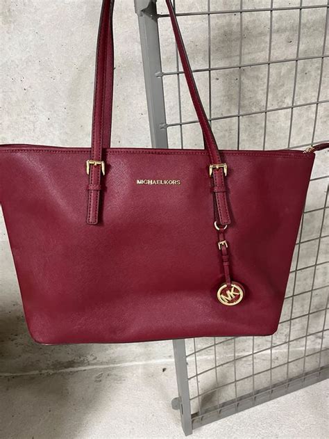 weinrote michael kors tasche|Michael Kors handbags.